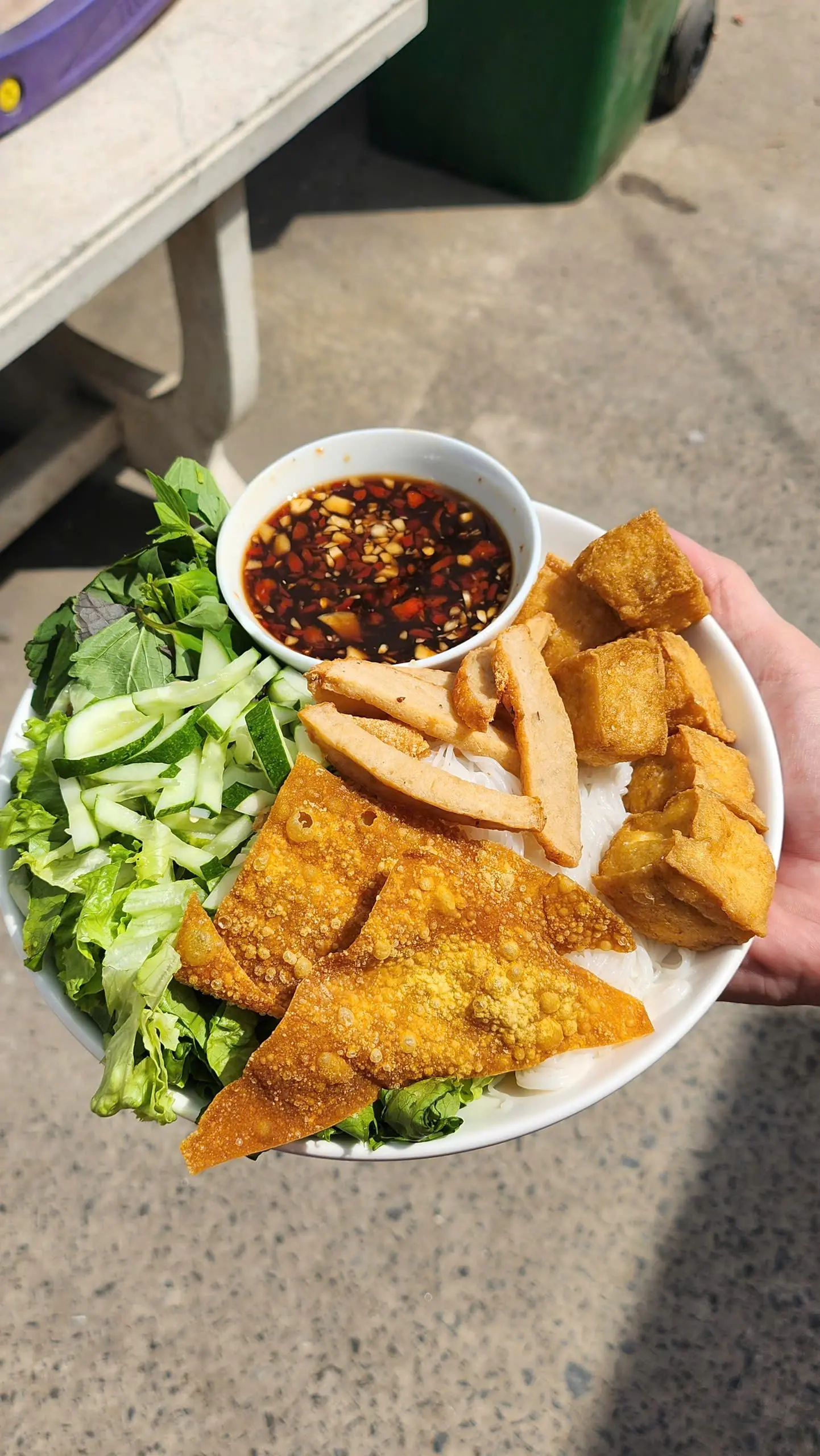 Hình ảnh Bún nước tương chay tịnh tâm