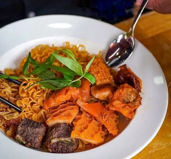 Hình ảnh Phá lấu bò mì gói (Phần nhỏ)