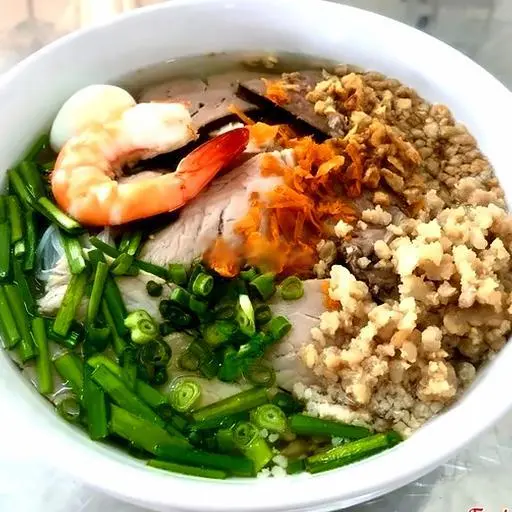 Hình ảnh HỦ TIẾU MÌ nam vang nước