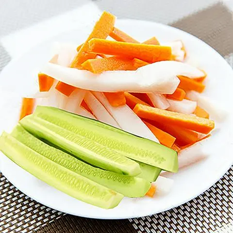 Hình ảnh Đồ chua dưa leo thêm