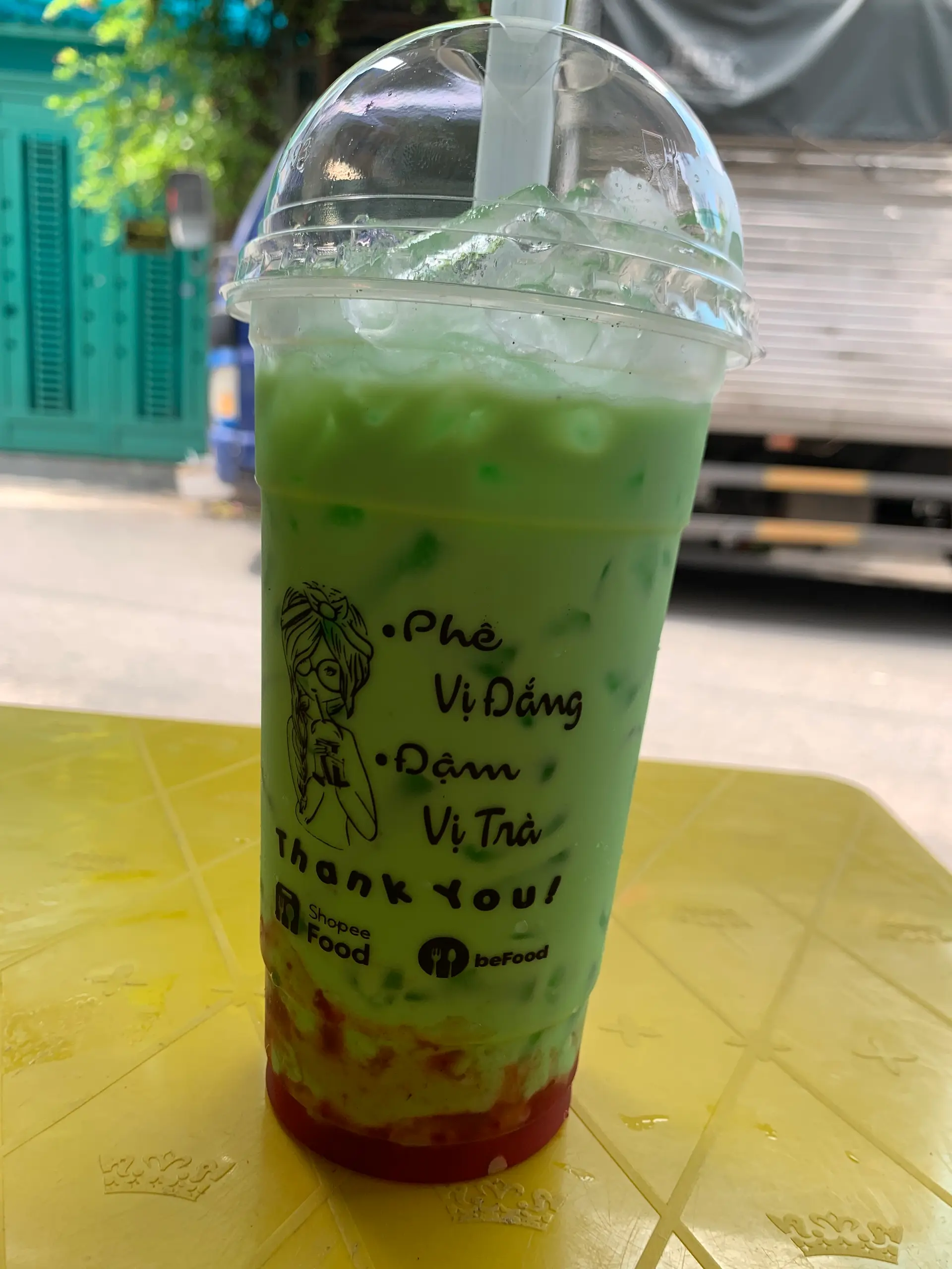Hình ảnh sữa tươi sâm dứa dâu