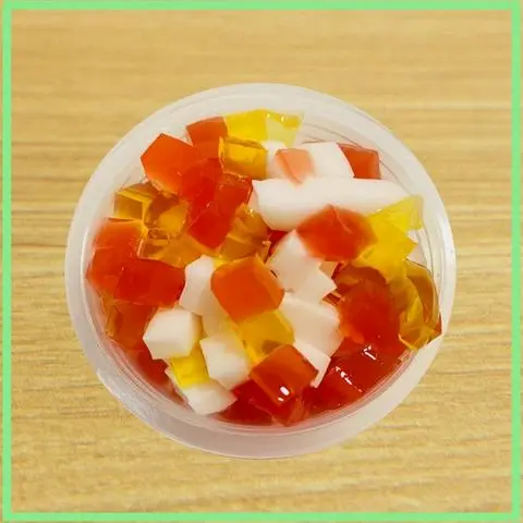 Hình ảnh Thạch trái cây 3 màu ( hộp riêng ) 