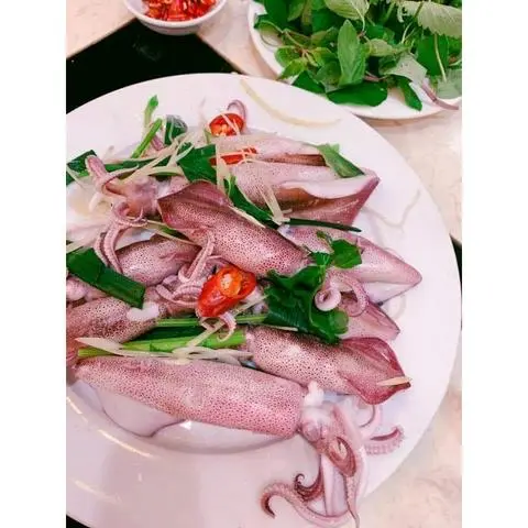 Hình ảnh Mực trứng hấp hành gừng
