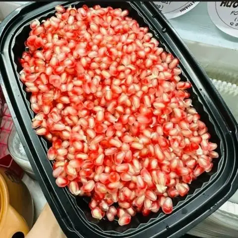 Hình ảnh Lựu Tách Hạt 300gr