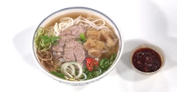 Hình ảnh Bún Bò Nạm Gân hoặc Nạm Chả hoặc Nạm Bò Viên hoặc Chả ,Bò Viên