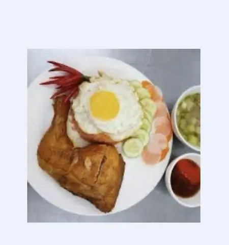 Hình ảnh Cơm đùi gà ốp la