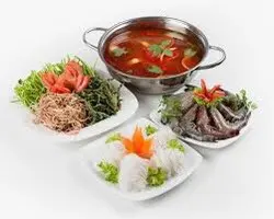 Hình ảnh Lẩu Thái tôm chua cay