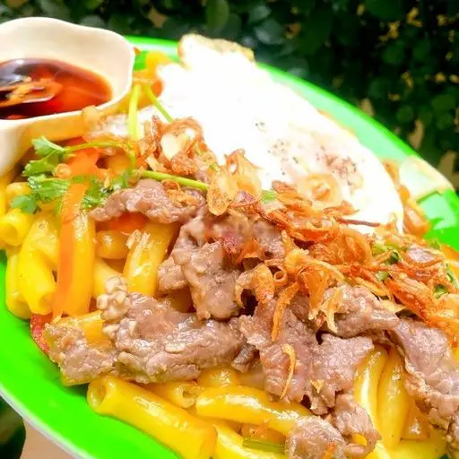 Hình ảnh Nui xào bò trứng
