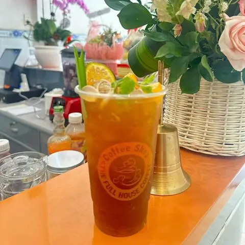 Hình ảnh Trà đào cam sả