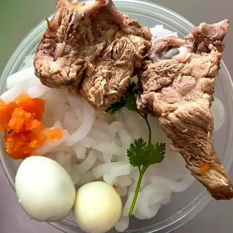 Hình ảnh Bánh canh sườn non em bé