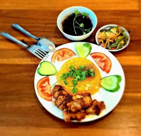 Hình ảnh Cơm chiên Sườn non nướng BBQ