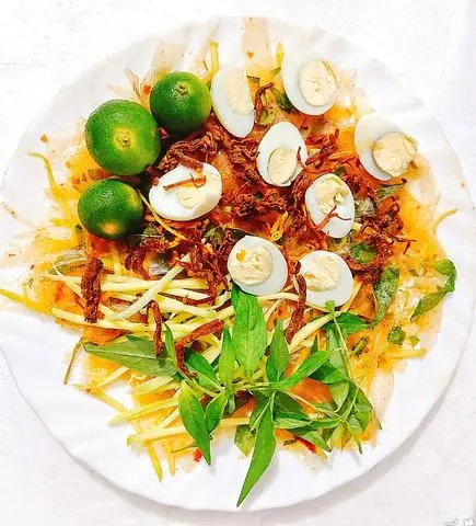 Hình ảnh Bánh tráng trộn khô heo