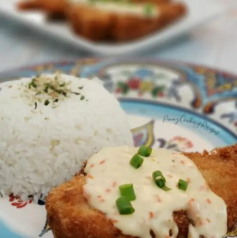 Hình ảnh Cơm gà sốt Hàn (đùi hoặc má đùi) + 1 Nước ngọt