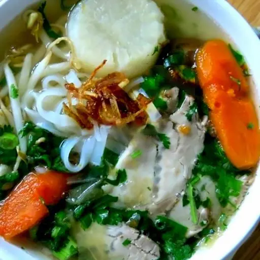 Hình ảnh Hủ tíu thịt heo