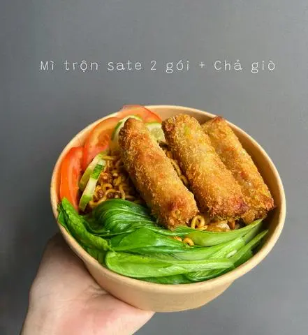 Hình ảnh Mì trộn 3 chả tôm mực 