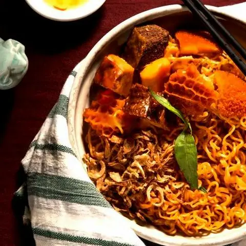 Hình ảnh Combo mì trộn sa tế - nước mát
