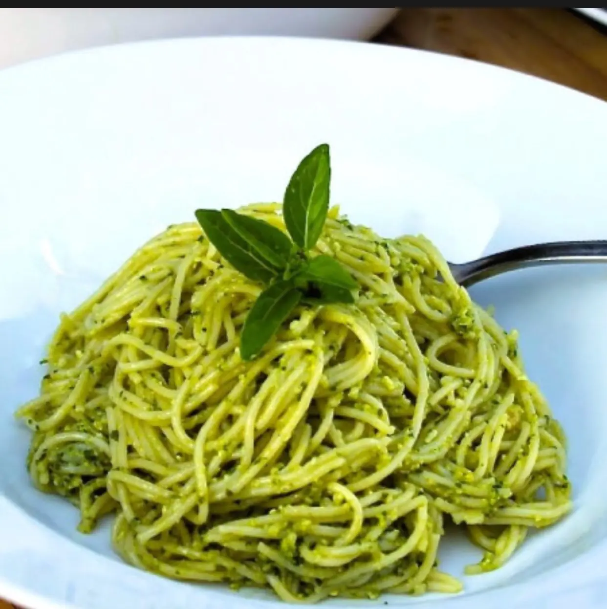 Hình ảnh Mỳ ý xốt pesto xanh