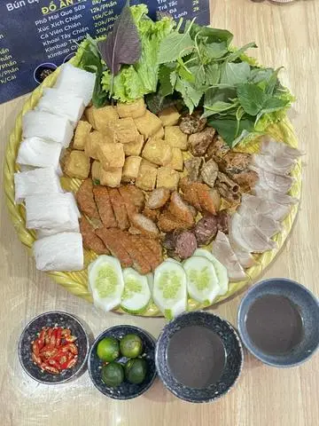 Hình ảnh Bún đậu thập cẩm