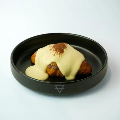 Hình ảnh Croissant Choco Kem Trứng