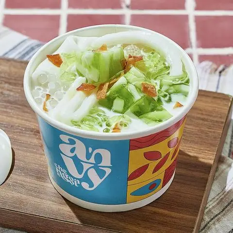 Hình ảnh Chè Dừa Non Lá Nếp