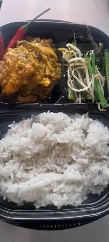Hình ảnh Gà kho sả