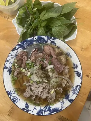 Hình ảnh Phở bò tô thập cẩm