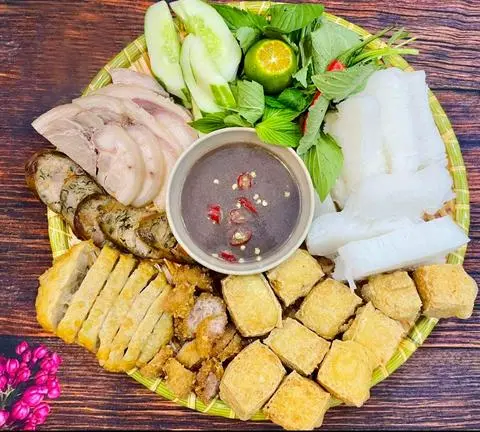 Hình ảnh Combo bún đậu đặc biệt + Trà tắc/nước mơ/nước sấu