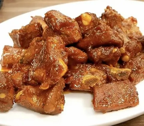 Hình ảnh Combo14: Cơm, sườn non ram mặn…