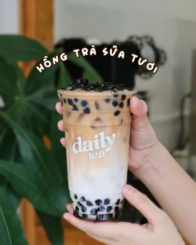 Hình ảnh Hồng trà sữa tươi - 700ml (new)