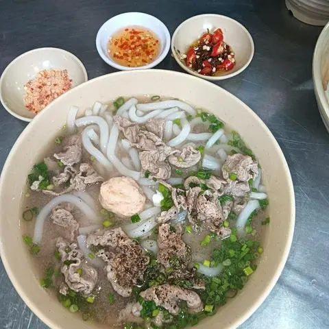 Hình ảnh Bún Nước Bò Không