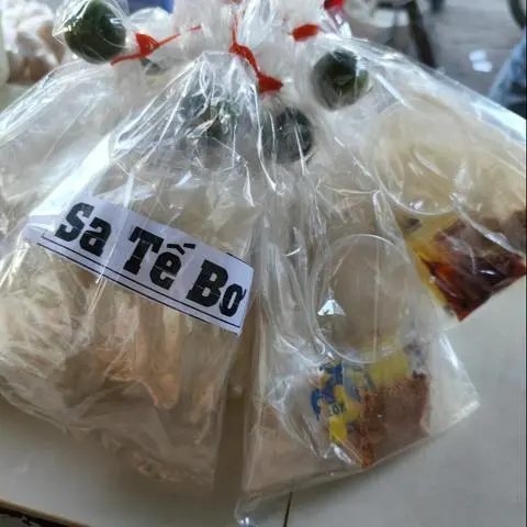 Hình ảnh Bánh tráng sa tế bơ