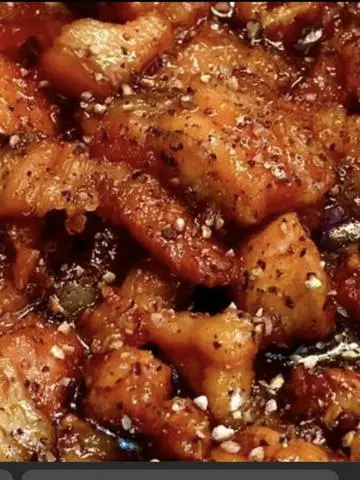 Hình ảnh Thịt kho tiêu + cơm