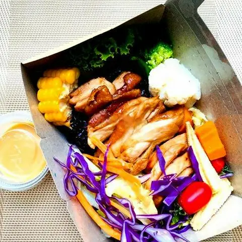 Hình ảnh Cơm gạo lứt gà teriyaki