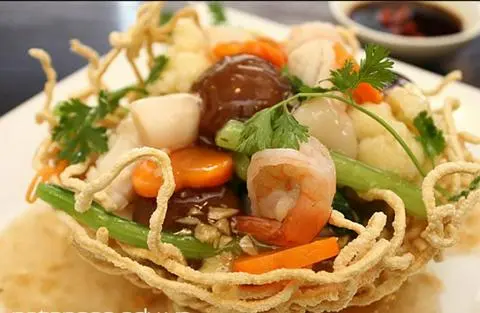 Hình ảnh Mì Xào Giòn Hải Sản