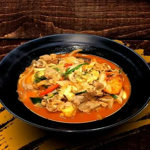 Hình ảnh 3 - Mì jjamppong bò