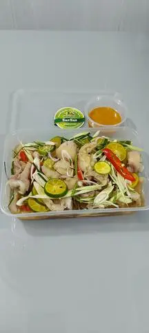 Hình ảnh Chân gà sả tắc