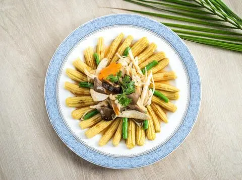 Hình ảnh Bắp Non Xào Nấm