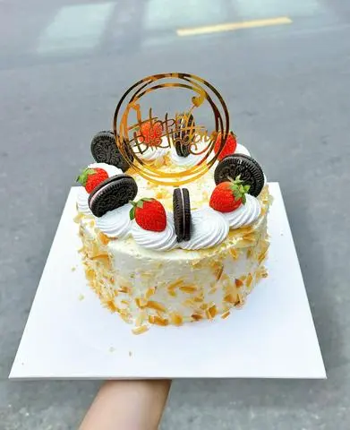 Hình ảnh Bánh kem bắp trái cây sz 20