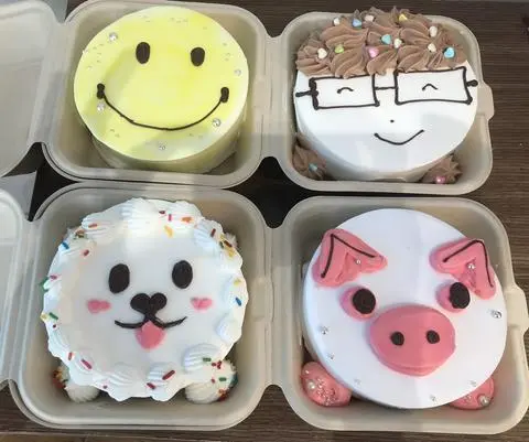 Hình ảnh Bánh Kem Bento Mặt Vui (Mẫu ngẫu nhiên)
