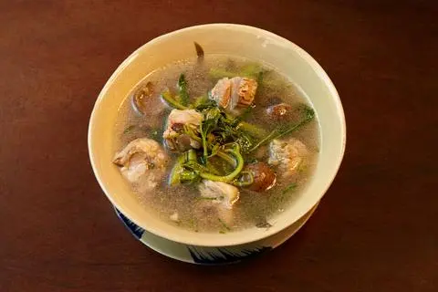 Hình ảnh Canh sườn non om sấu