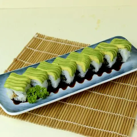 Hình ảnh ROLL LƯƠN BƠ