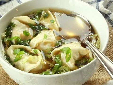 Hình ảnh hoành thánh xương