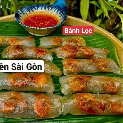 Hình ảnh Bánh Bột Lọc Lá Chuối - 20 Cái