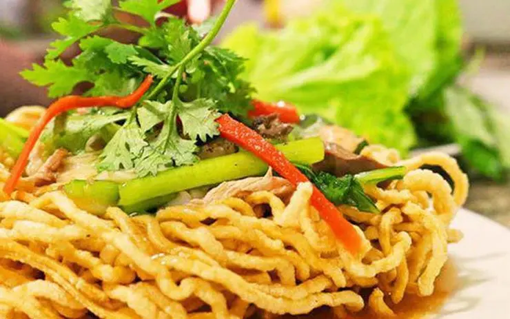 Hình ảnh Mì Xào Giòn Bò