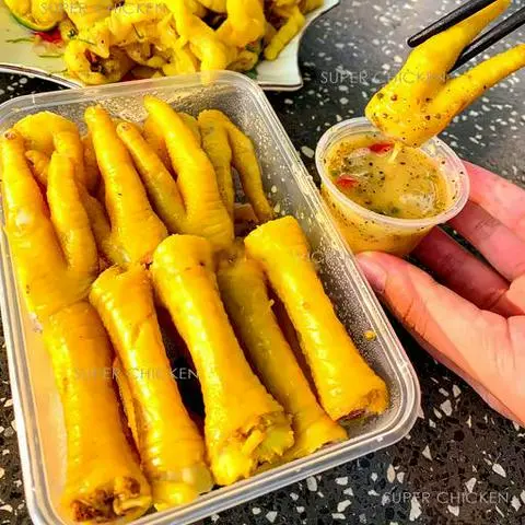 Hình ảnh Chân Gà Có Xương Hấp Thảo Quả