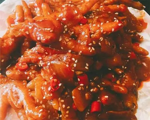 Hình ảnh Chân Gà Có Xương Chiên Giòn Sốt Bơ Cay 