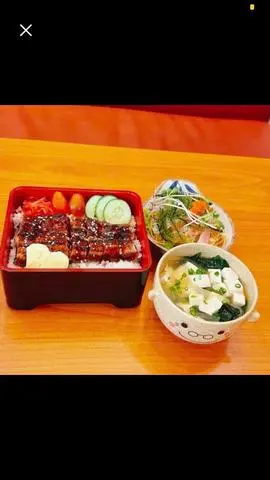 Hình ảnh Cơm Lươn Nhật + Soup Miso + Salad Nhỏ