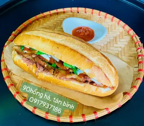 Hình ảnh Bánh mỳ pate chả