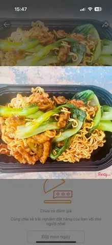 Hình ảnh Mì gà viên sốt Hàn quốc
