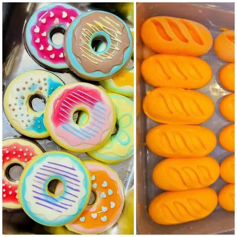 Hình ảnh DONUT NHÂN PHÔ MAI hoặc BÁNH MÌ SỐT PHÔ MAI